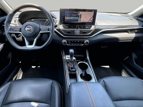 Used 2023 Nissan Altima 2.5 SR w/ SR Premium Package FWD image 16