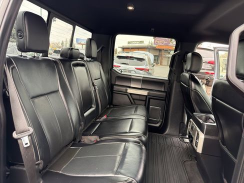 Used 2019 Ford F150 Lariat image 14