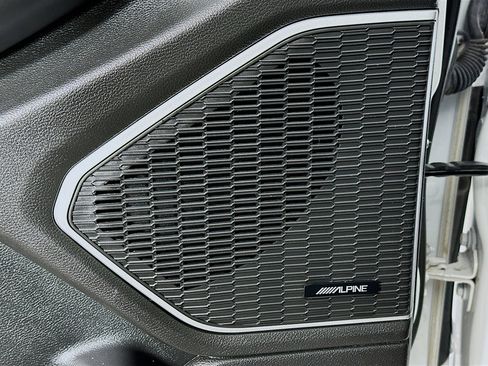 Used 2021 Jeep Grand Cherokee L Limited image 19