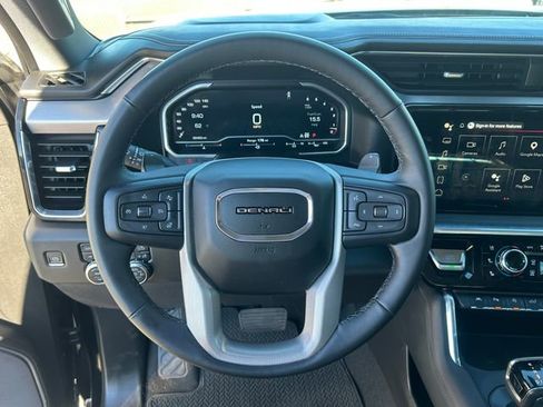 Used 2023 GMC Sierra 1500 Denali w/ Denali Reserve Package AWD/4WD image 21