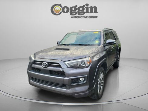 Certified 2022 Toyota 4Runner TRD Sport image 2