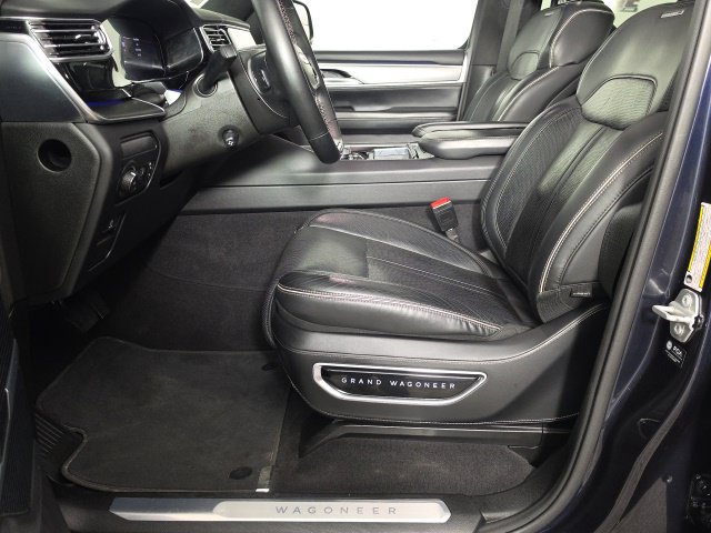 Used 2024 Jeep Grand Wagoneer L Series II w/ Quick Order Packagew 28T AWD/4WD image 28