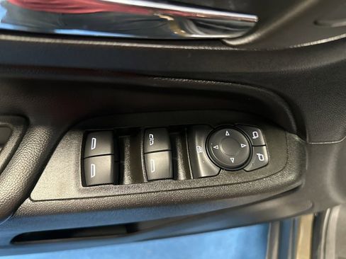 Certified 2023 Chevrolet Equinox LT image 24