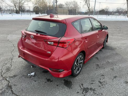 Used 2017 Toyota Corolla iM w/ Carpet Mat Package image 5