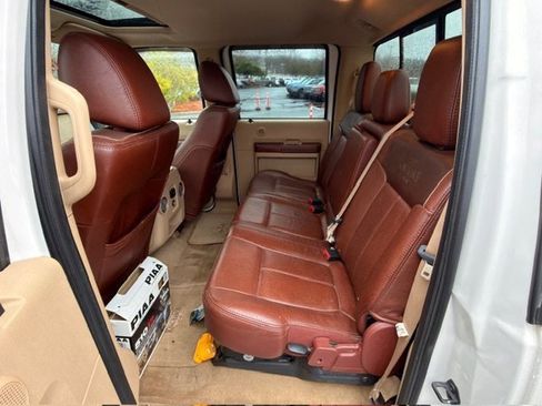 Used 2011 Ford F450 King Ranch w/ King Ranch w/Chrome Pkg image 6