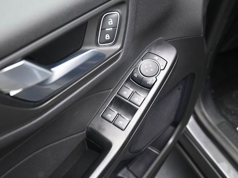 New 2024 Ford Escape SE FWD image 24