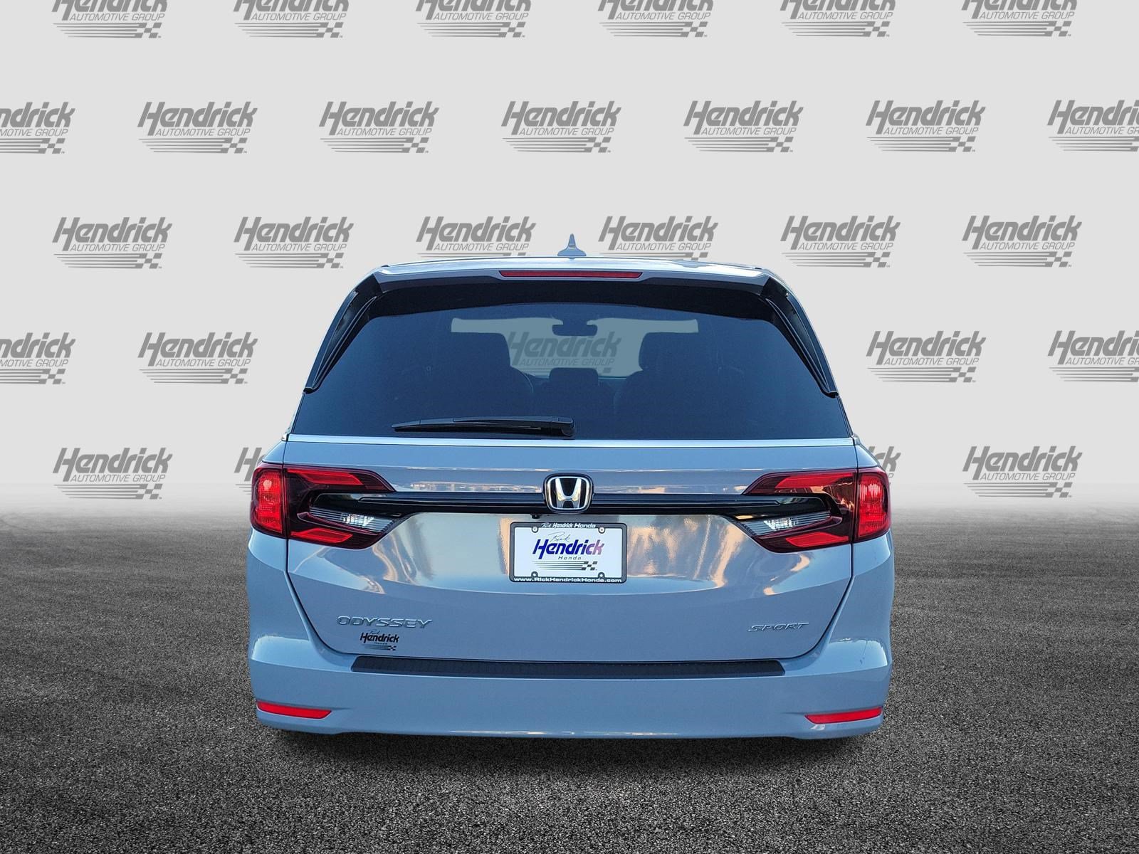Used 2024 Honda Odyssey Sport image 6