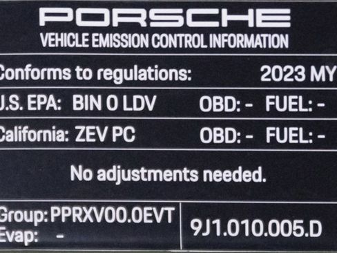 Used 2023 Porsche Taycan GTS image 41