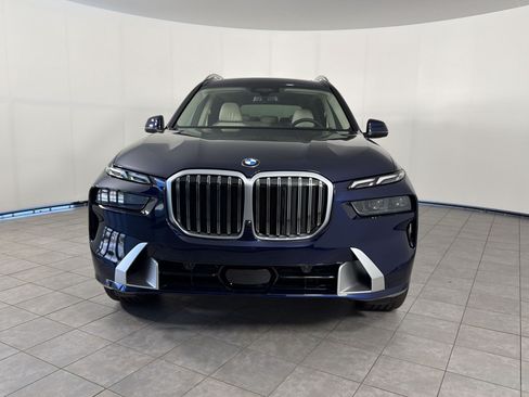 New 2027 BMW X7 xDrive40i w/ Executive Package AWD/4WD image 6