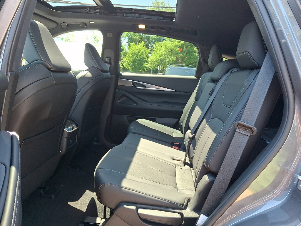 New 2027 INFINITI QX65 Luxe w/ Cargo Package AWD/4WD image 6