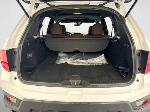 Used 2025 Honda Passport EX-L image 21
