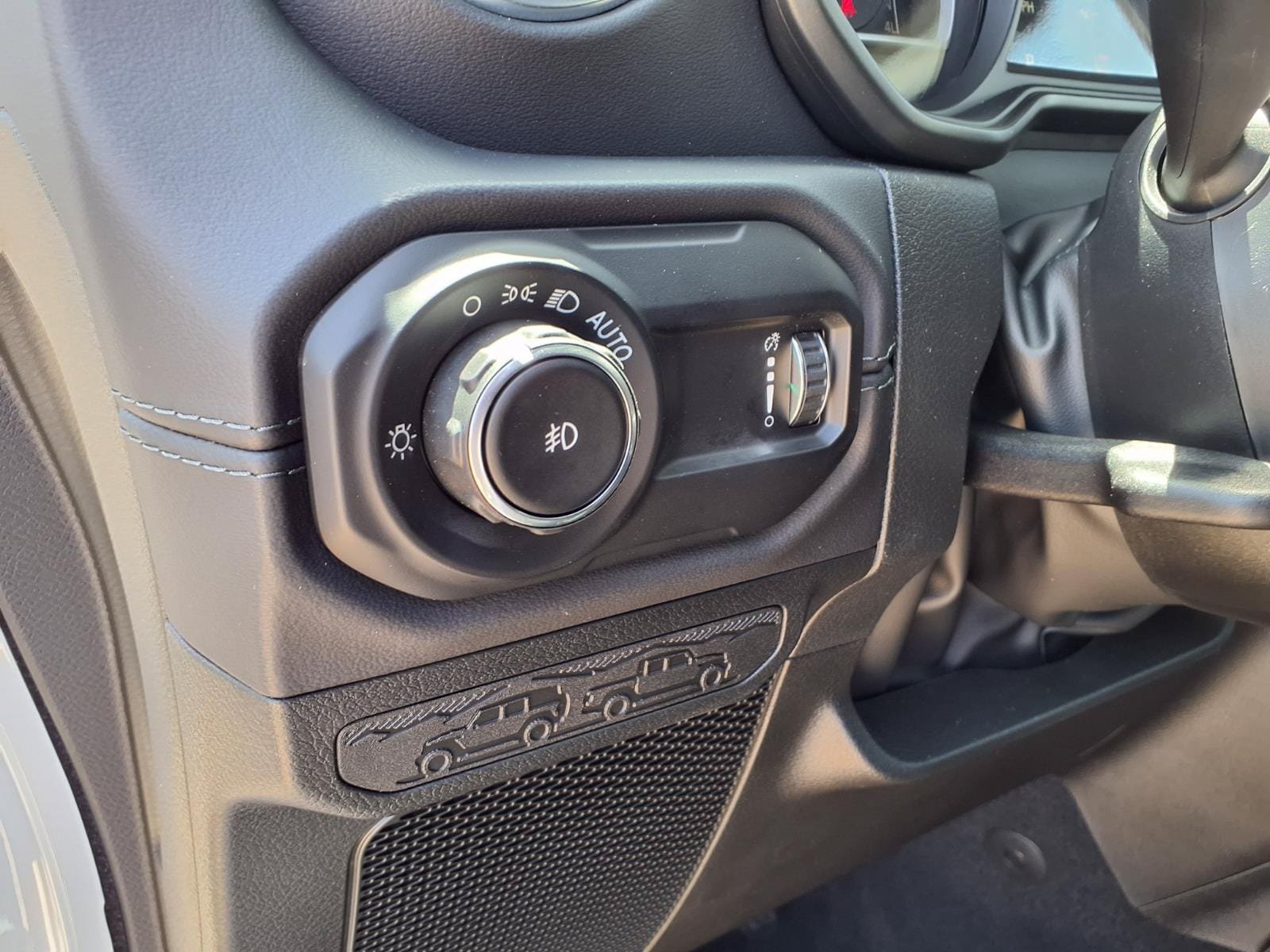 New 2026 Jeep Wrangler Unlimited Sahara AWD/4WD image 12