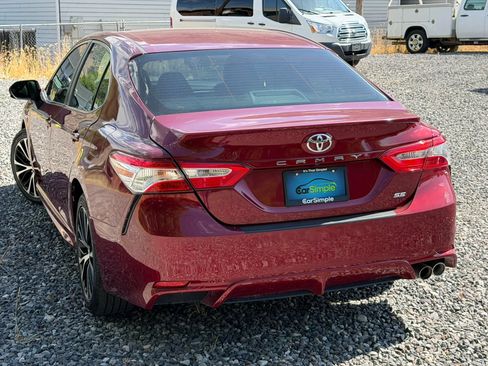 Used 2018 Toyota Camry SE w/ Protection Package (Q2) FWD image 9