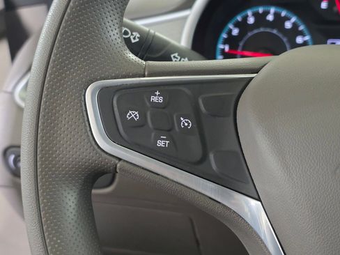 Used 2022 Chevrolet Malibu LS FWD image 32