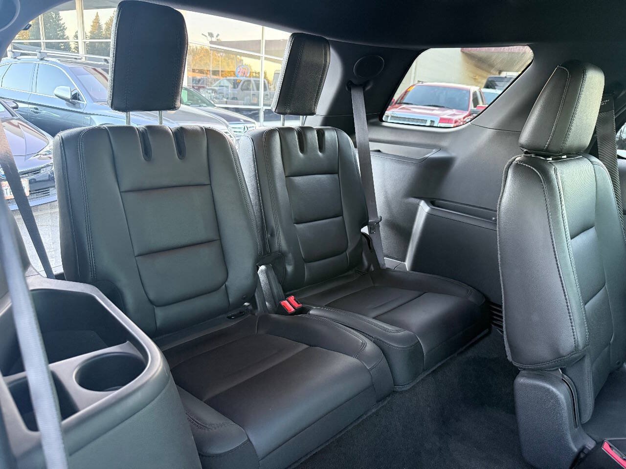 Used 2015 Ford Explorer Limited w/ Equipment Group 302A AWD/4WD image 17