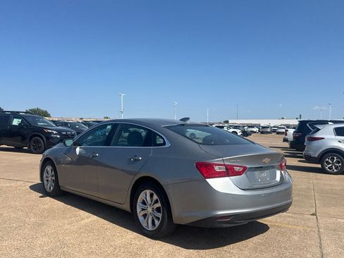 Used 2025 Chevrolet Malibu LT FWD image 15