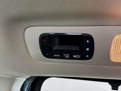 Used 2012 Honda Odyssey EX-L image 27