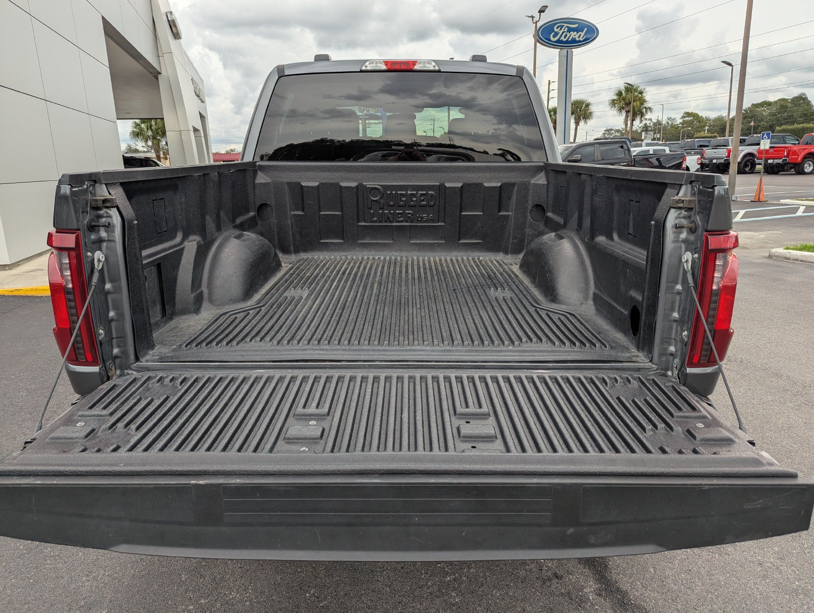 Used 2025 Ford F150 XLT w/ Equipment Group 301A Standard AWD/4WD image 15