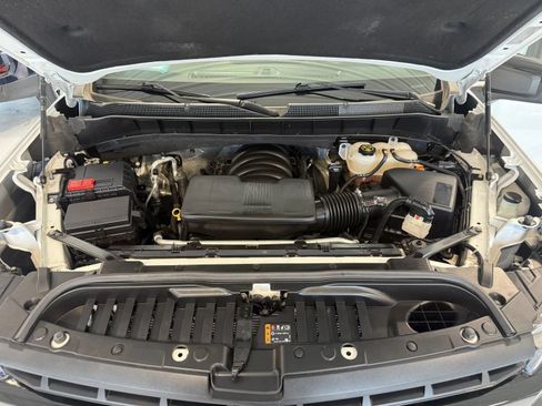 Used 2022 Chevrolet Silverado 1500 LT Trail Boss w/ LPO, Dark Essentials Package AWD/4WD image 44
