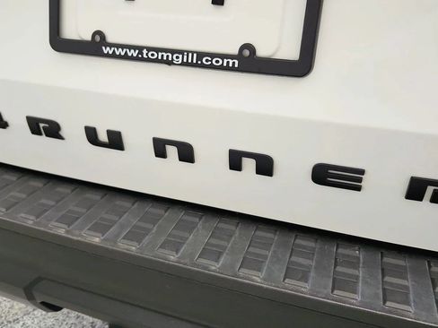 Used 2025 Toyota 4Runner SR5 AWD/4WD image 34