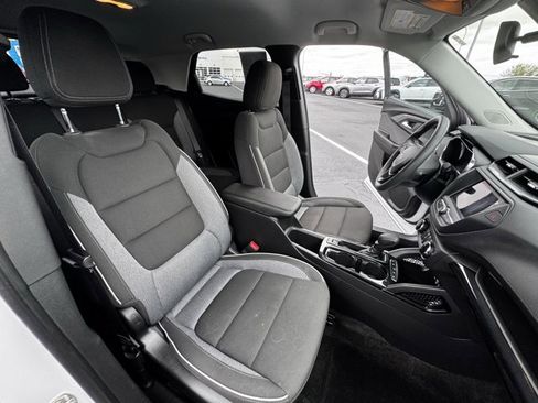 Used 2023 Chevrolet TrailBlazer LT image 11