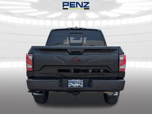 Used 2024 Nissan Titan PRO-4X w/ Pro-4x Convenience Package AWD/4WD image 6