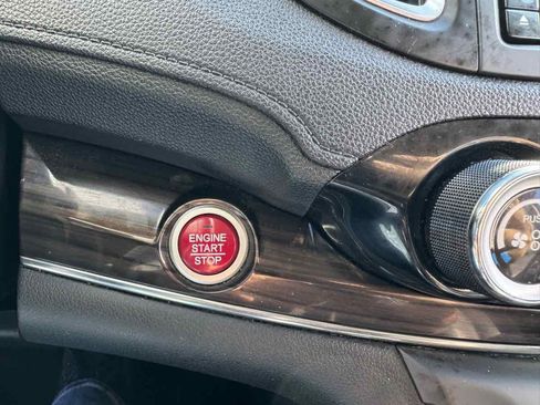 Used 2016 Honda CR-V EX-L image 31