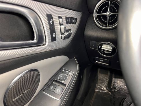 Used 2020 Mercedes-Benz SLC 300 SLC 300 image 6