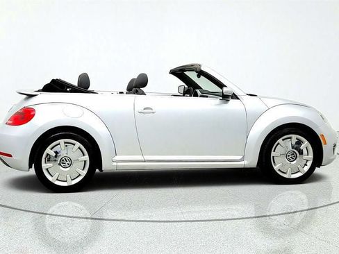Used 2016 Volkswagen Beetle 1.8T FWD image 4