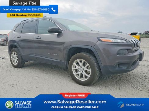 Used 2018 Jeep Cherokee Latitude Plus w/ Comfort/Convenience Group AWD/4WD image 5