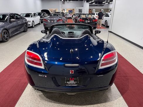 Used 2007 Saturn Sky Red Line RWD image 15
