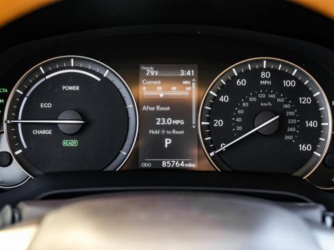 Used 2017 Lexus RX 450h AWD image 19