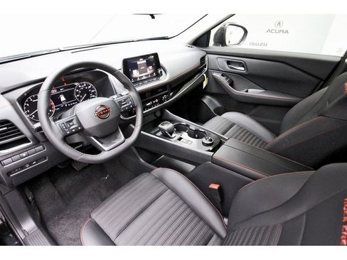 New 2026 Nissan Rogue SV AWD/4WD image 12