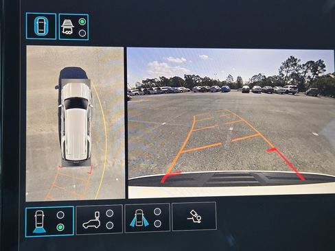 New 2026 GMC Yukon XL Elevation image 37