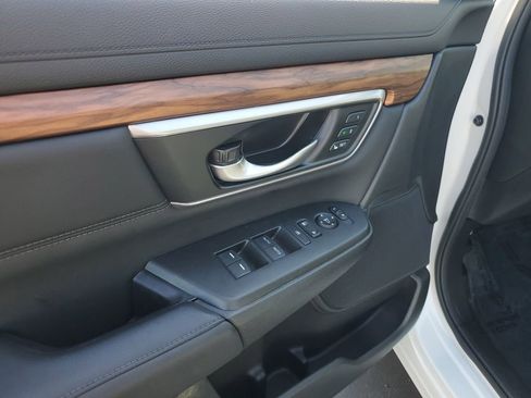 Certified 2022 Honda CR-V Touring image 24