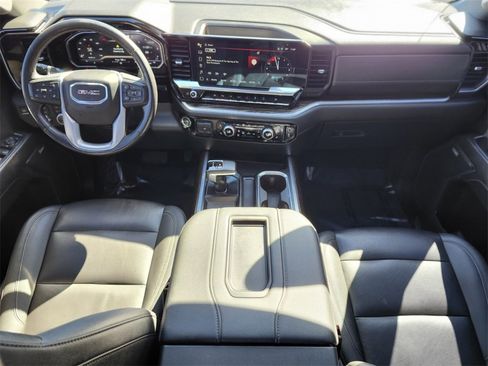 Used 2022 GMC Sierra 1500 Elevation w/ Elevation Premium Package image 10