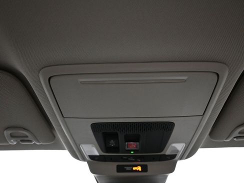 Certified 2024 Honda Accord EX-L image 17