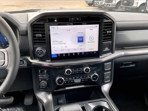 New 2026 Ford F150 Lariat w/ Equipment Group 501A Mid image 6