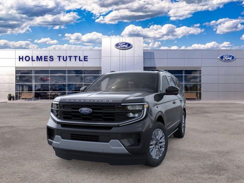 New 2026 Ford Expedition Platinum AWD/4WD image 2