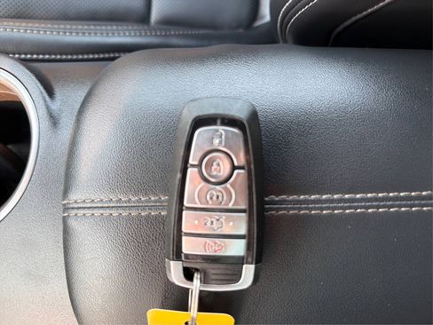 Used 2025 Ford Mustang Premium RWD image 26