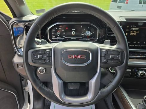 Used 2025 GMC Sierra 1500 SLT w/ SLT Premium Plus Package AWD/4WD image 34