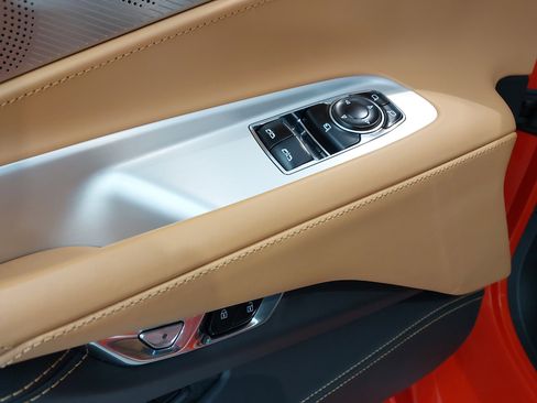 Used 2020 Chevrolet Corvette Stingray Premium Cpe w/ 3LT Preferred Equipment Group image 25