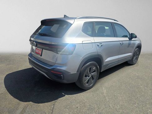 Used 2025 Volkswagen Taos S FWD image 3