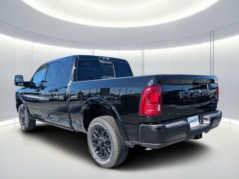 New 2026 RAM 2500 Limited AWD/4WD image 5