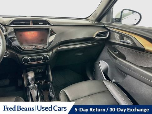 Used 2023 Chevrolet TrailBlazer ACTIV w/ Sun and Liftgate Package AWD/4WD image 30