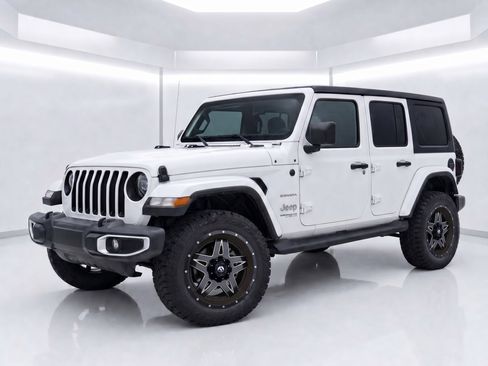 Used 2019 Jeep Wrangler Unlimited Sahara AWD/4WD image 1