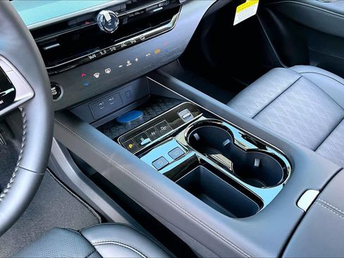 New 2026 Nissan Murano Platinum AWD/4WD image 7