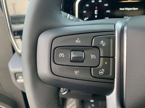 New 2026 GMC Sierra 1500 Elevation image 16
