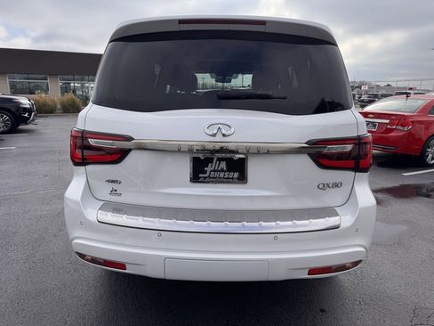 Used 2023 INFINITI QX80 Premium Select w/ Cargo Package image 4