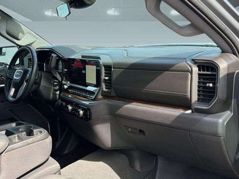Used 2024 GMC Sierra 1500 Elevation RWD image 29